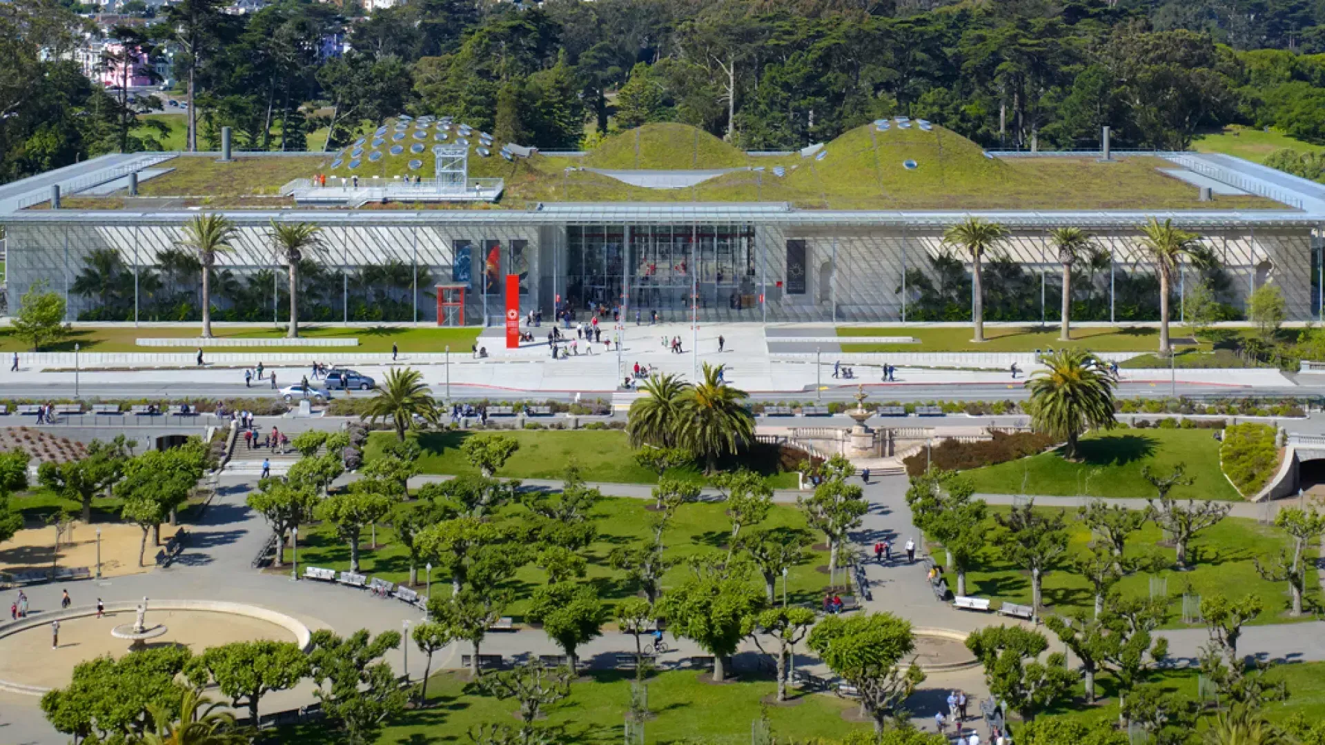 The outside of 加州科学院.